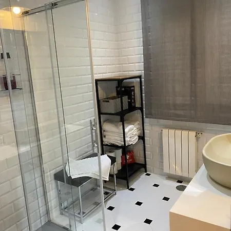 Precioso Y Confortable Piso En El Casco Historico *