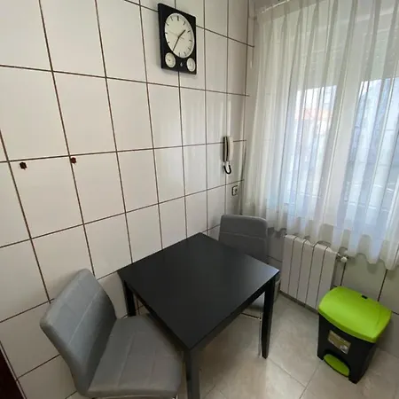 Precioso Y Confortable Piso En El Casco Historico *
