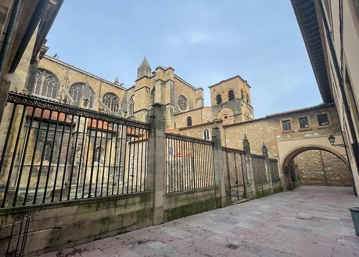 Precioso Y Confortable Piso En El Casco Historico Apartmán Oviedo